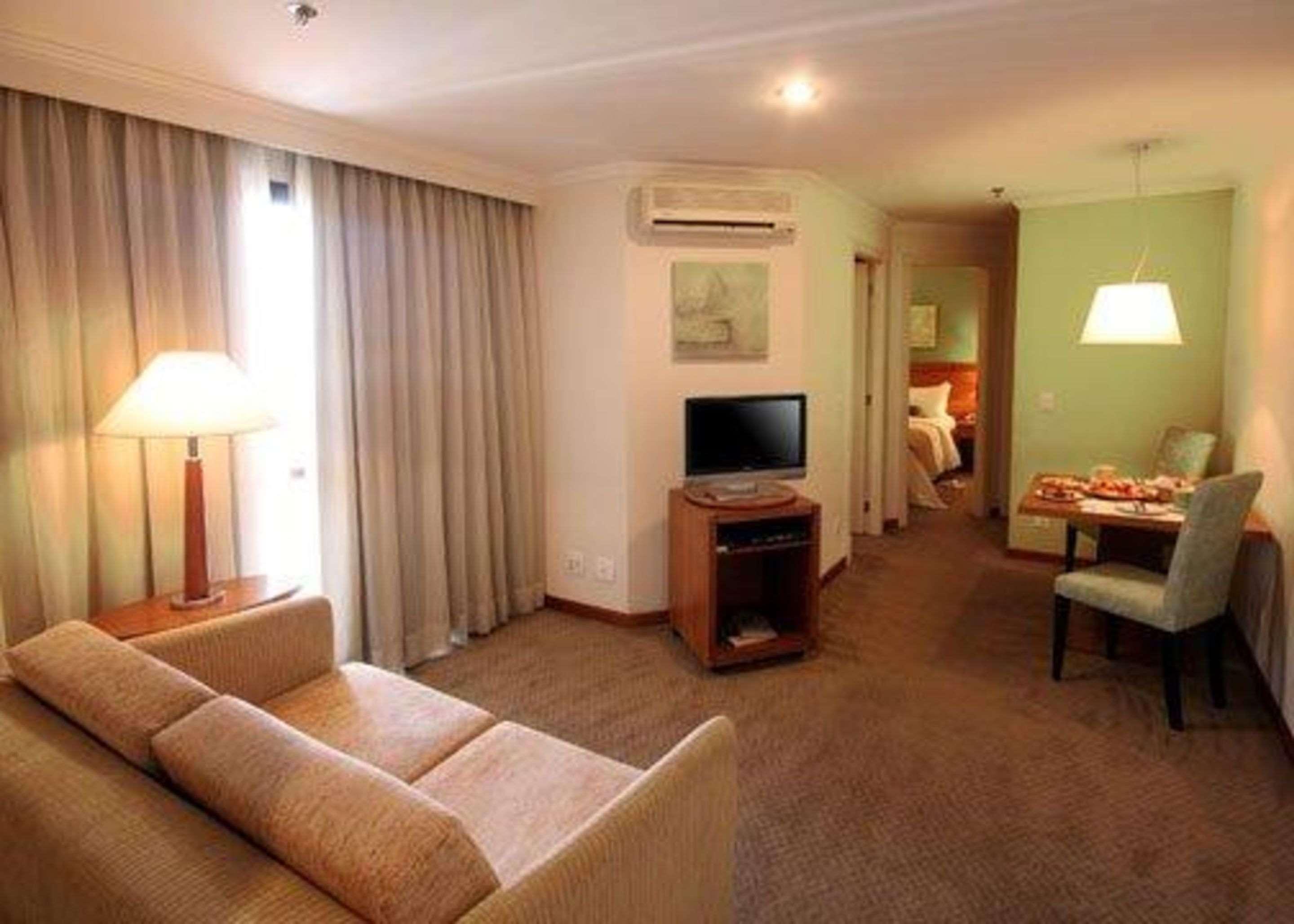 Quality Suites Vila Olimpia Sao Paulo Bagian luar foto