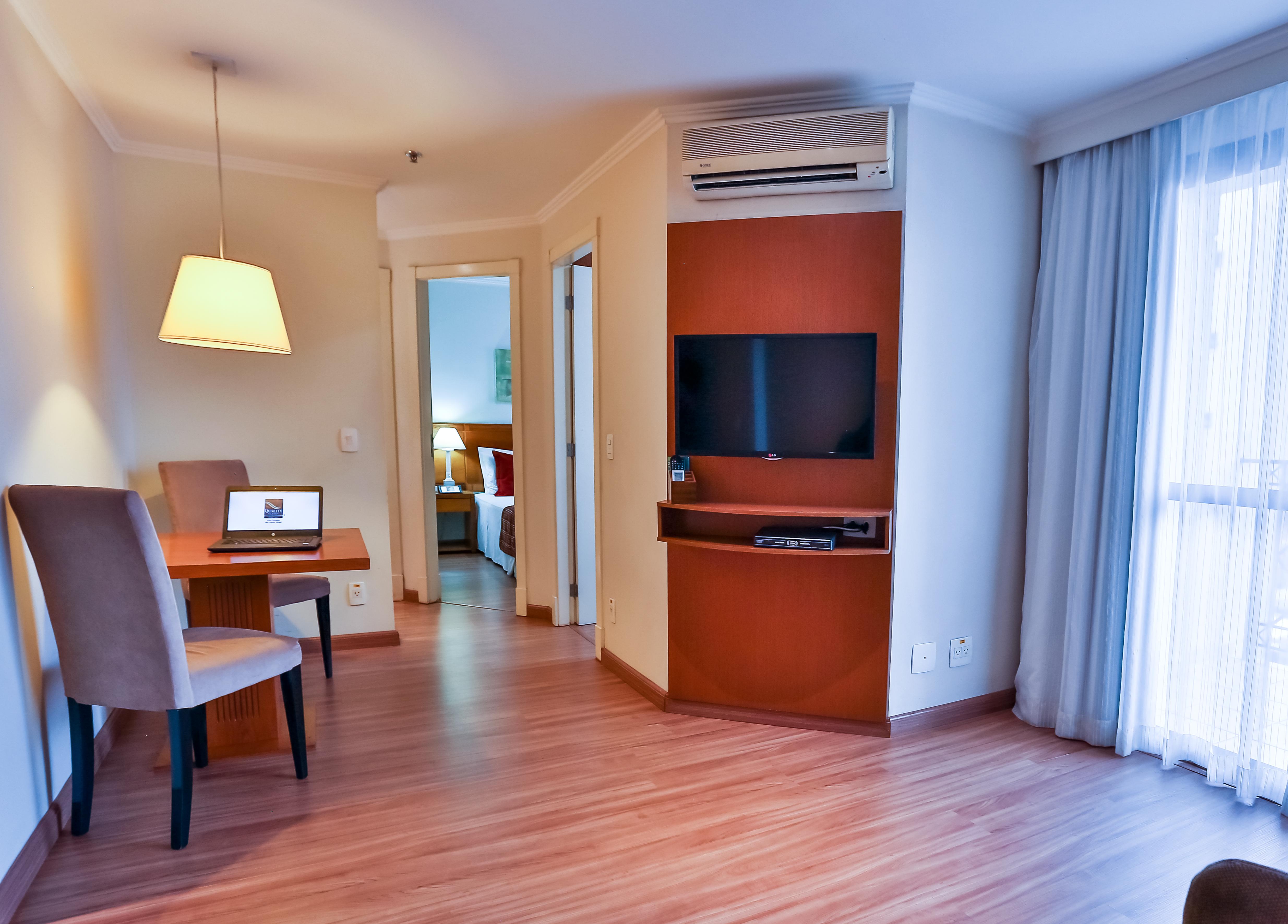 Quality Suites Vila Olimpia Sao Paulo Bagian luar foto