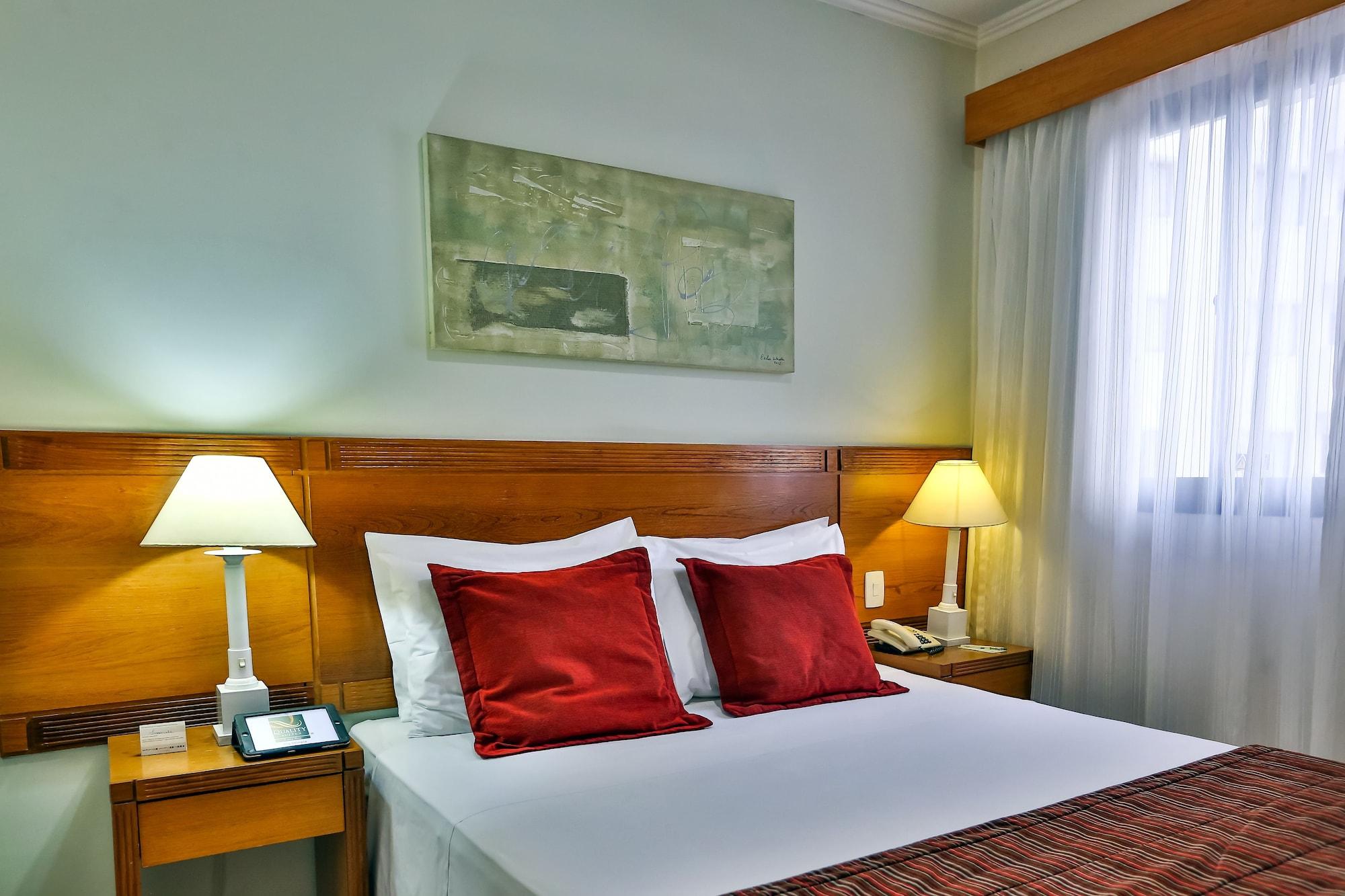Quality Suites Vila Olimpia Sao Paulo Bagian luar foto