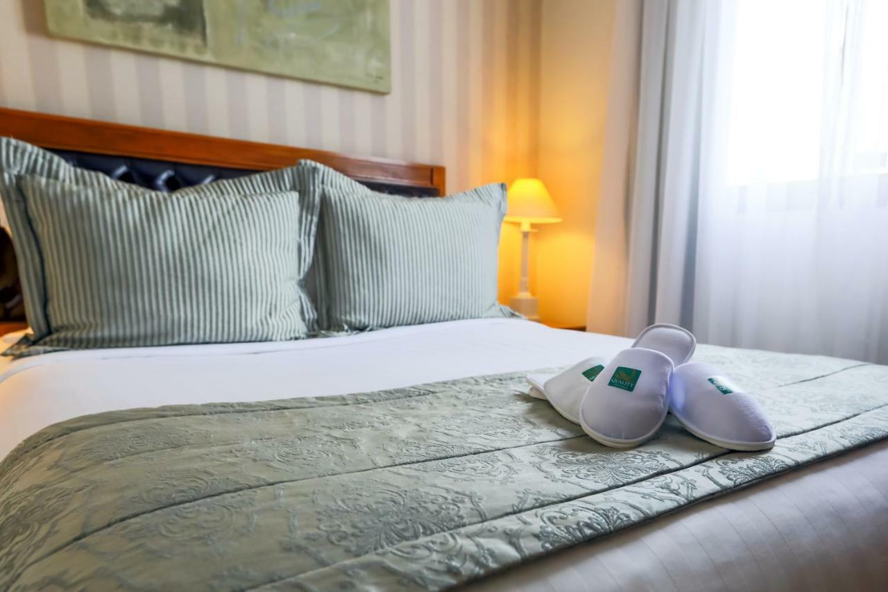Quality Suites Vila Olimpia Sao Paulo Bagian luar foto